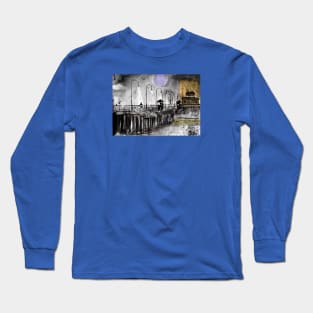 I walked along St Kilda Pier Long Sleeve T-Shirt